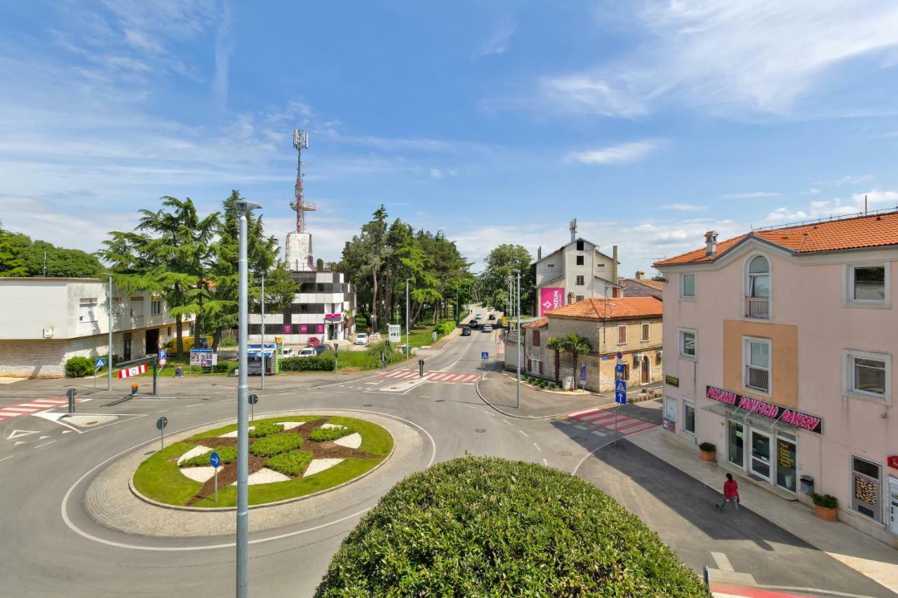 City Center Blue Dream Umag Eksteriør bilde